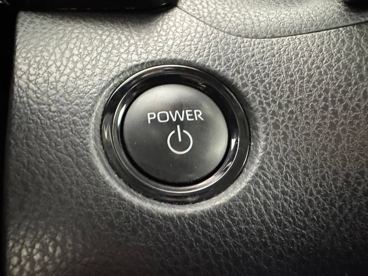 Used 2025 Toyota Camry LE FWD image 21