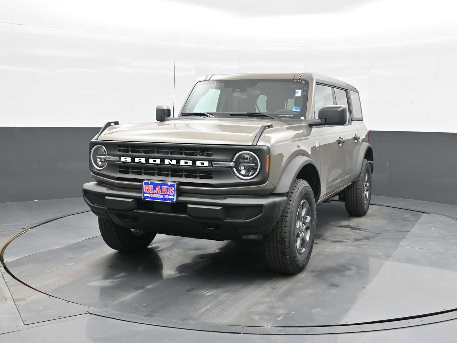 New 2026 Ford Bronco Big Bend image 4