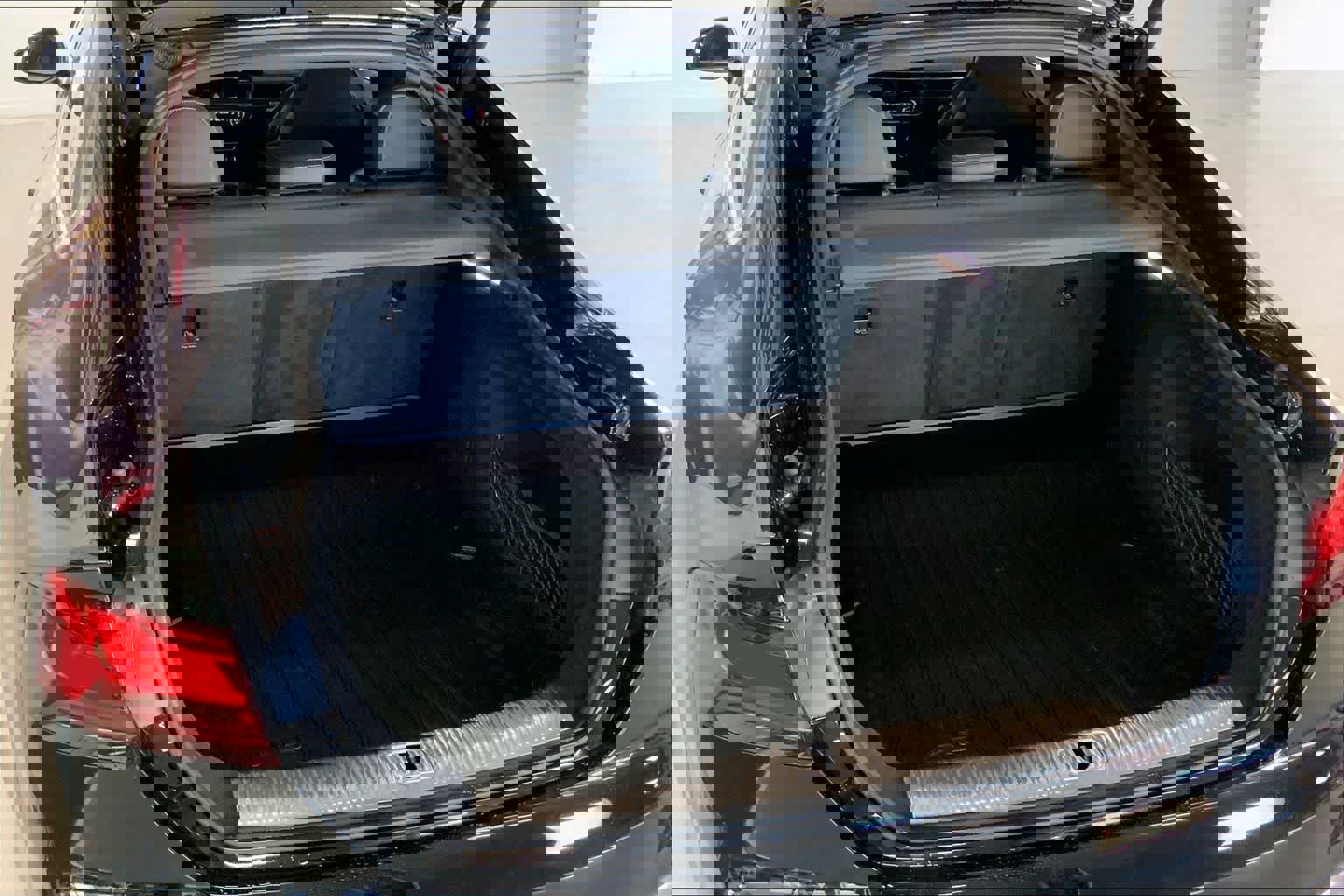 Used 2023 Audi S5 Prestige w/ Prestige Package image 17