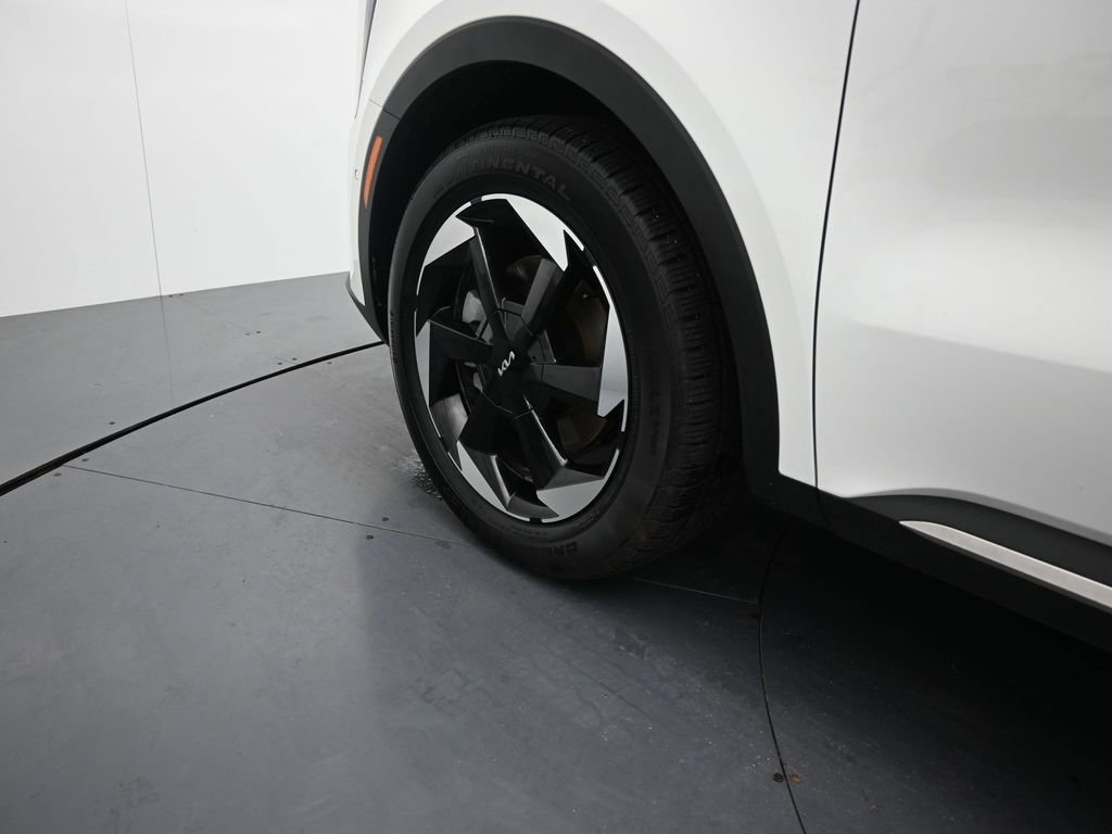 Certified 2025 Kia Sorento SX Prestige image 12