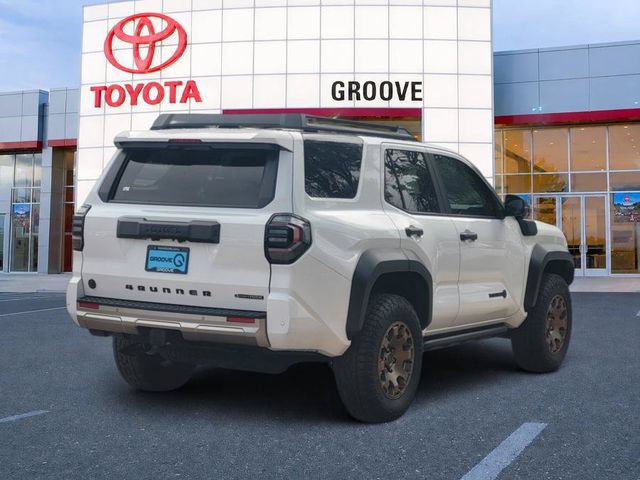 Used 2025 Toyota 4Runner Trailhunter AWD/4WD image 6