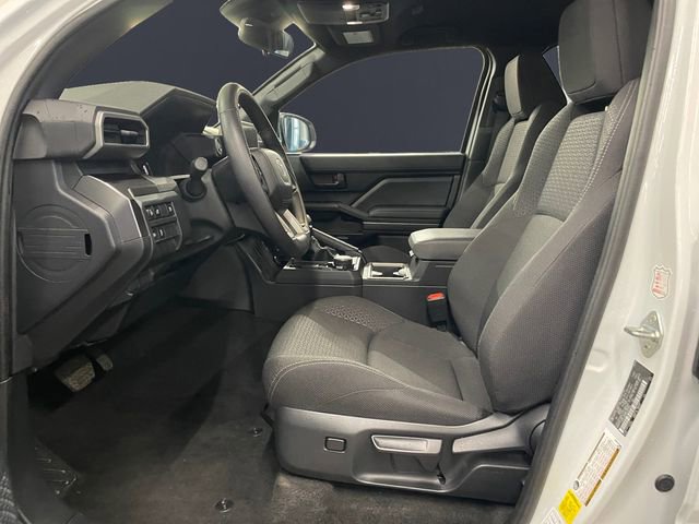 Used 2025 Toyota 4Runner SR5 AWD/4WD image 9