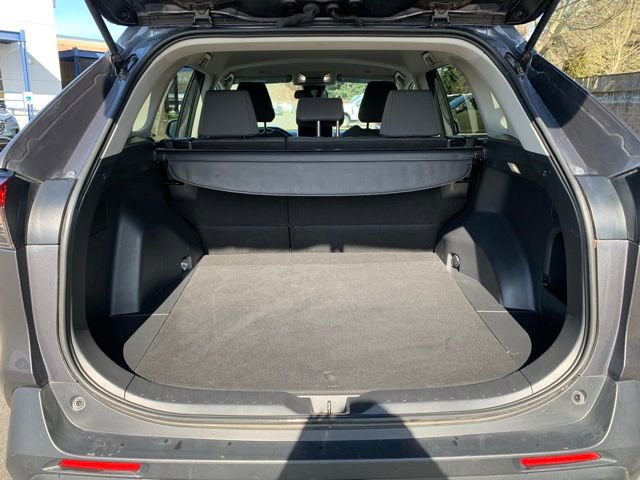 Used 2024 Toyota RAV4 XLE image 5