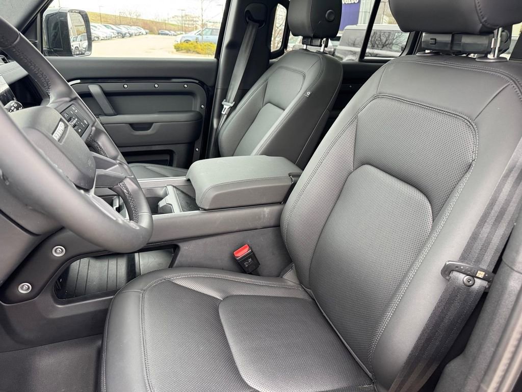 Certified 2025 Land Rover Defender 110 S image 7