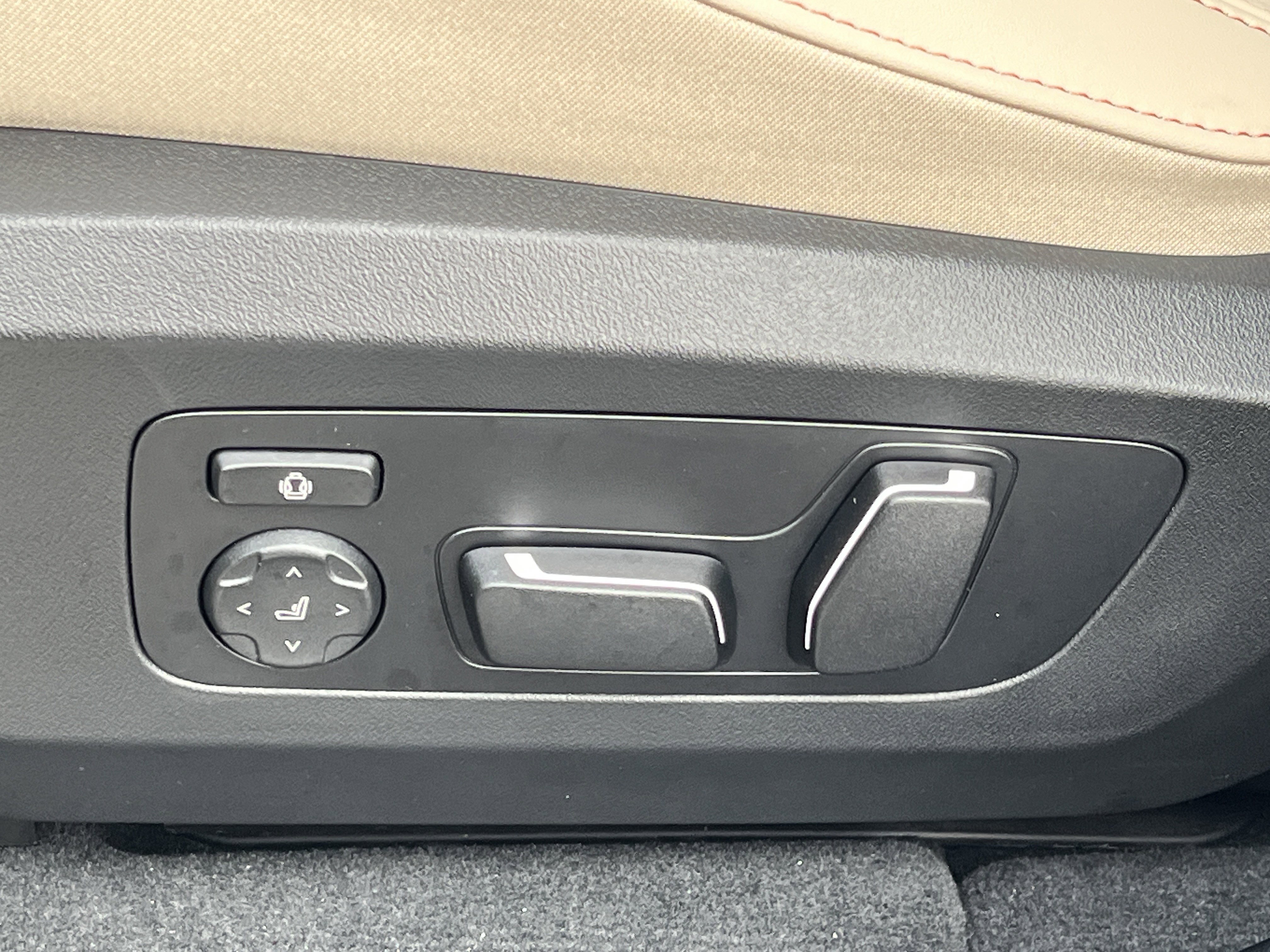 New 2026 BMW X3 xDrive30 w/ Convenience Package image 16