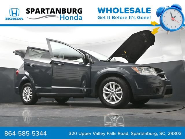Used 2018 Dodge Journey SXT FWD image 31