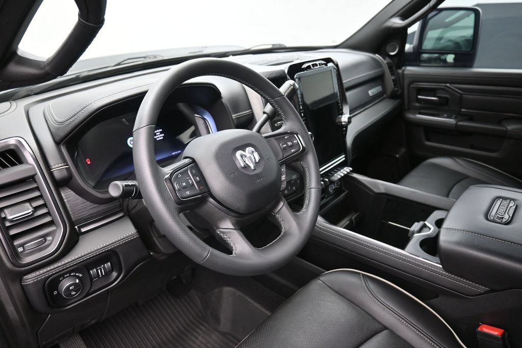 Used 2024 RAM 2500 Rebel w/ Towing Technology Group AWD/4WD image 18