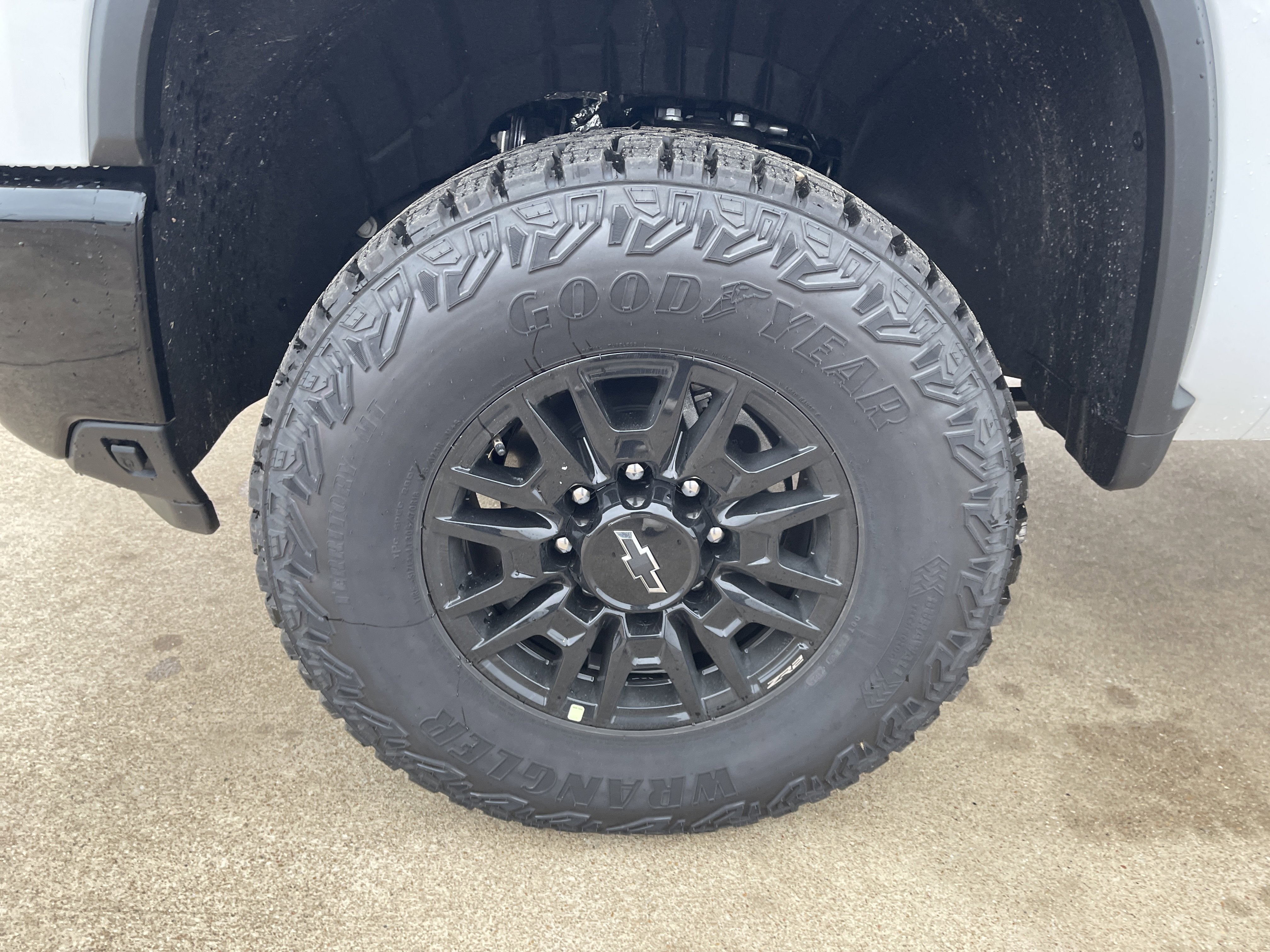 New 2026 Chevrolet Silverado 2500 ZR2 image 11