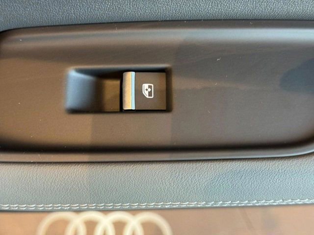New 2026 Audi Q7 3.0T Premium Plus AWD/4WD image 24