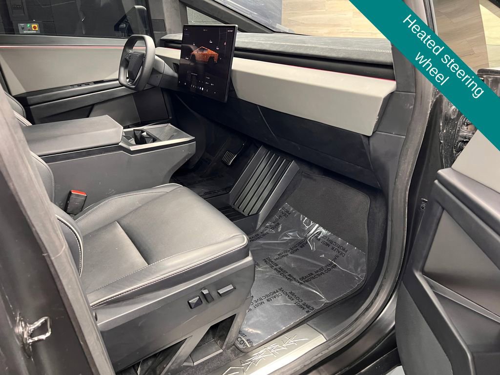 Used 2024 Tesla Cybertruck Cyberbeast AWD/4WD image 7
