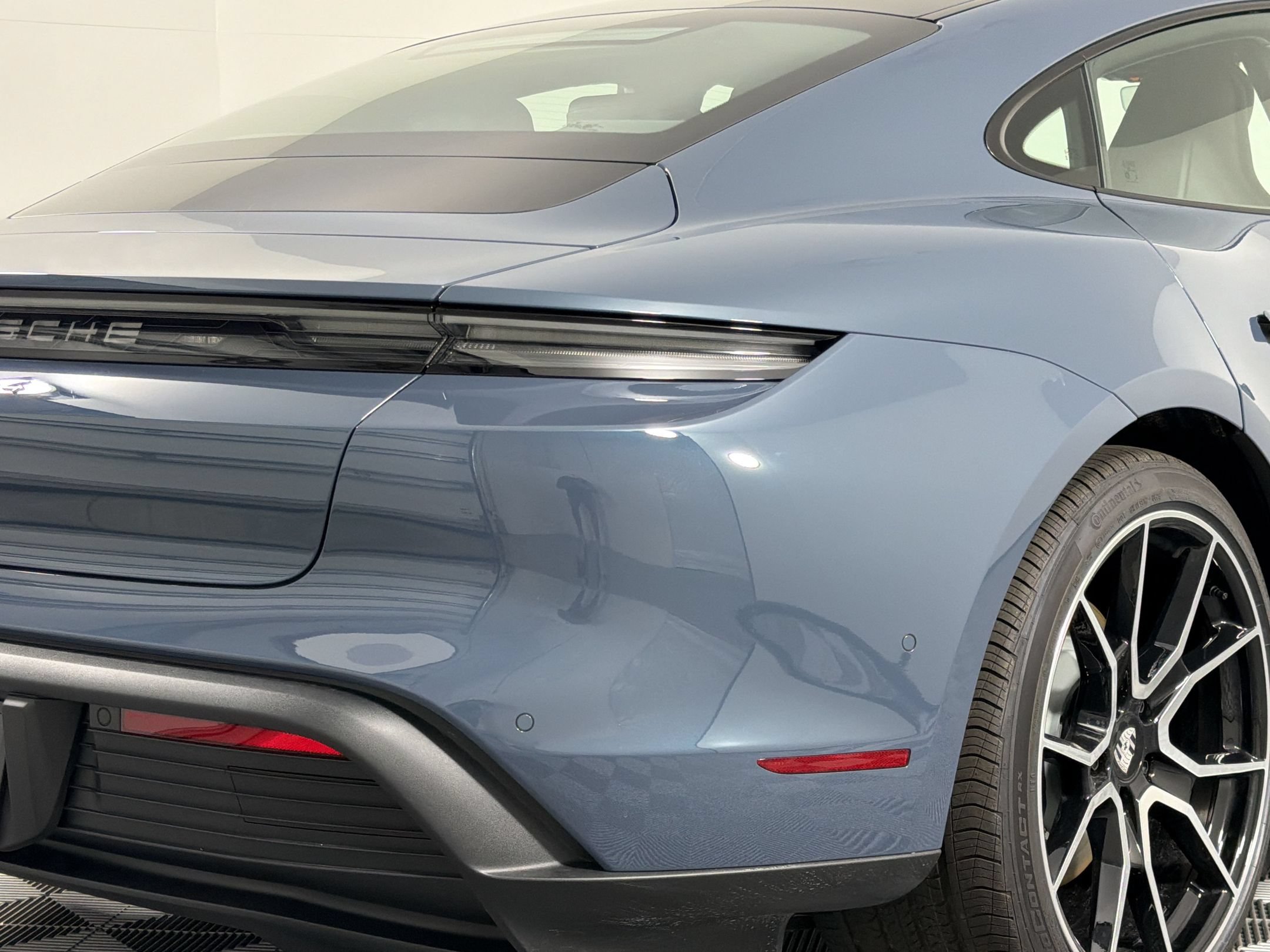 New 2026 Porsche Taycan AWD/4WD image 10