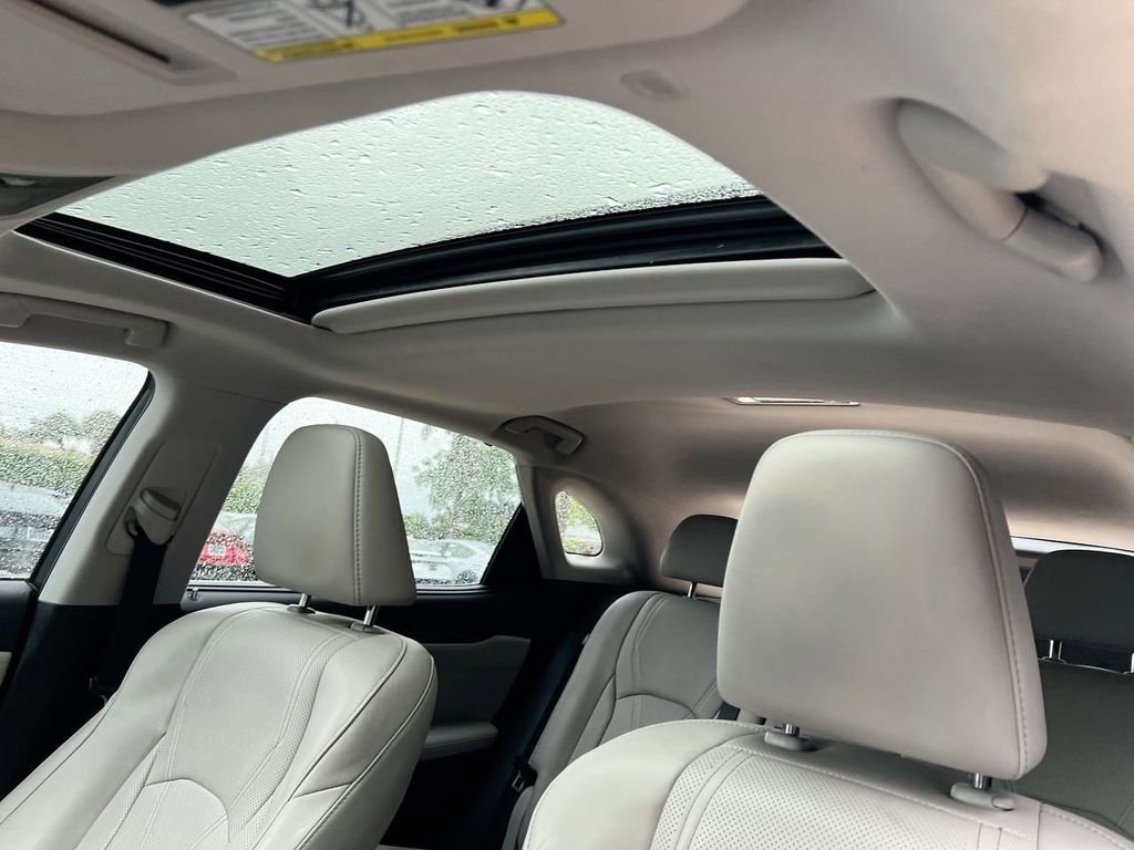 Used 2017 Lexus RX 450h AWD w/ Luxury Package image 19
