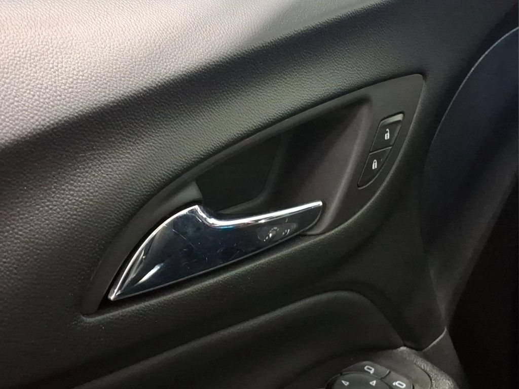 Used 2022 Chevrolet Equinox LT FWD image 14