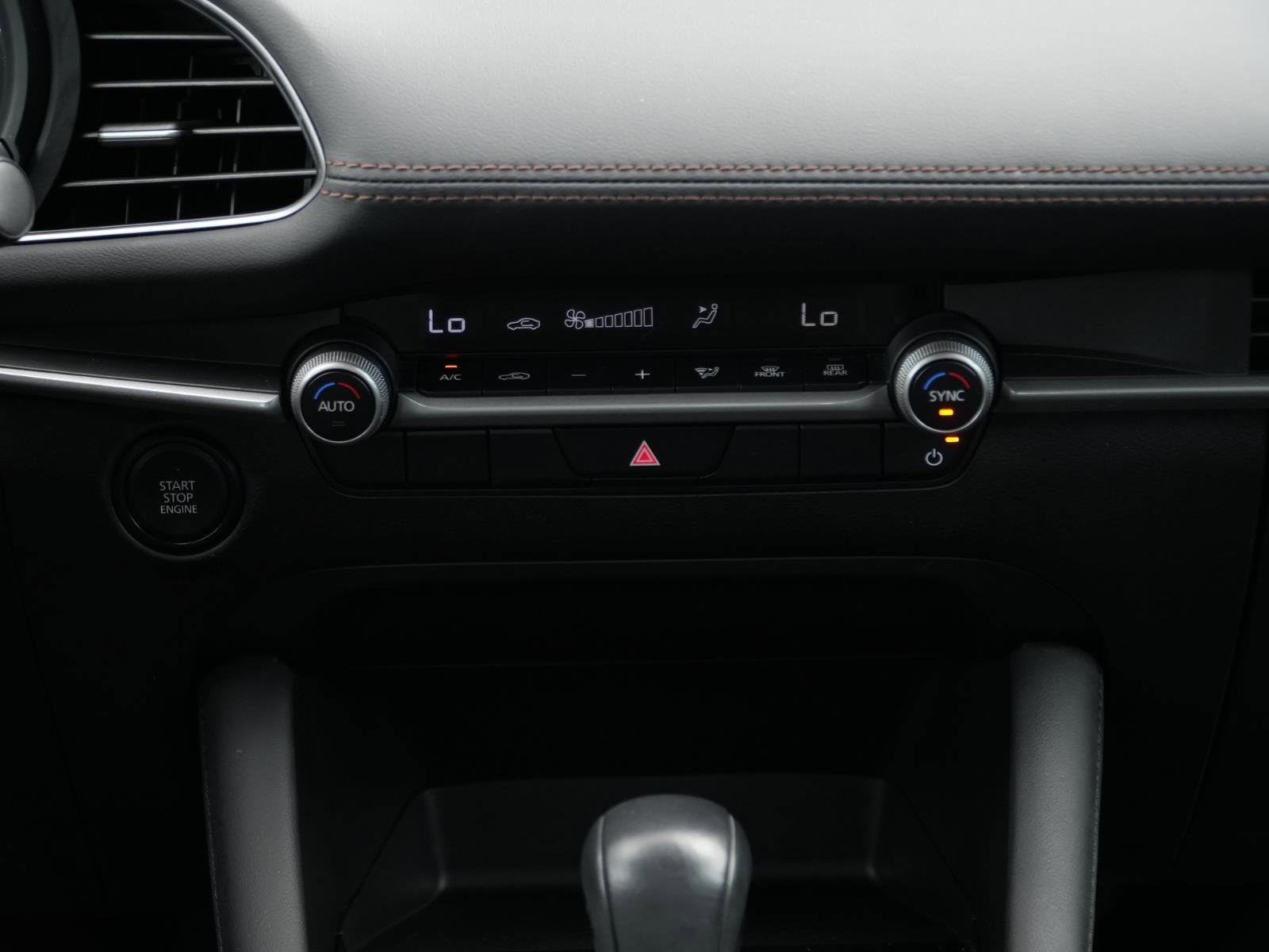 Used 2024 MAZDA MAZDA3 s image 25