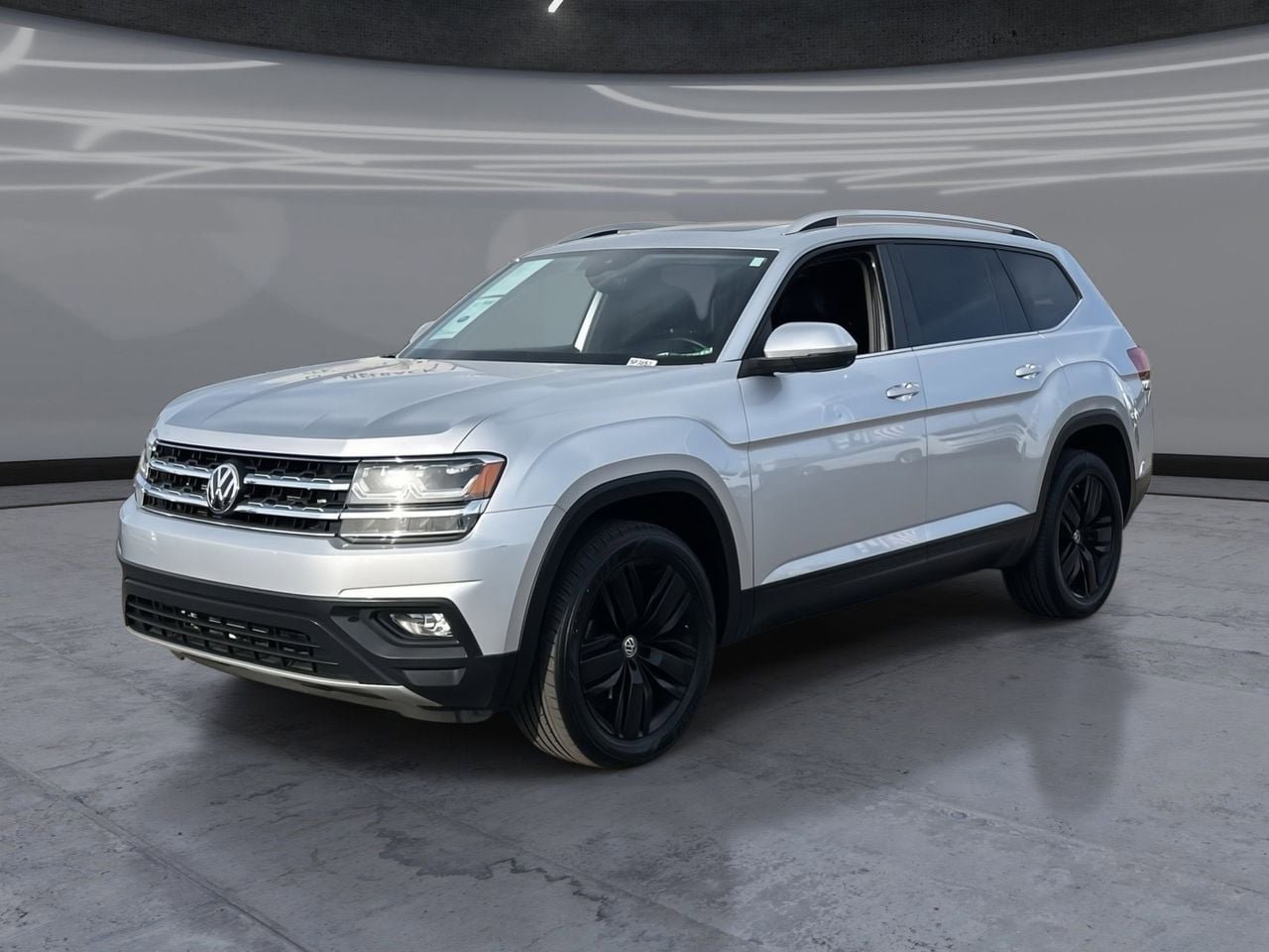 Used 2019 Volkswagen Atlas SE w/ Panoramic Sunroof Package FWD image 1