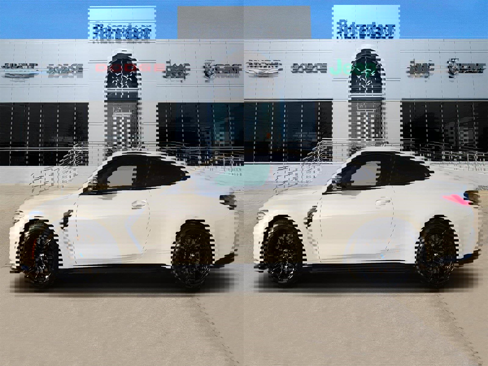 Used 2021 BMW M4 Coupe w/ M Carbon Exterior Package image 3