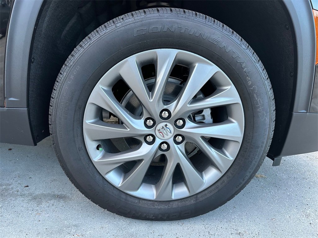 New 2026 Buick Enclave Preferred w/ Power Package image 9