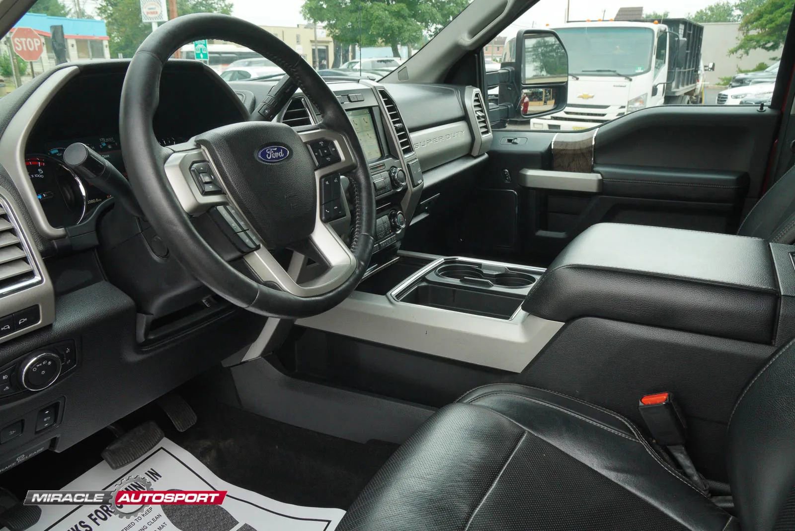 Used 2017 Ford F350 Lariat w/ Lariat Ultimate Package image 21