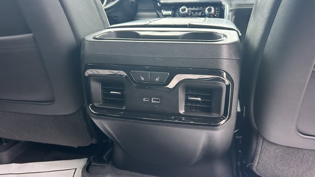 Certified 2025 GMC Sierra 2500 AT4X w/ AT4X AEV Edition AWD/4WD image 41