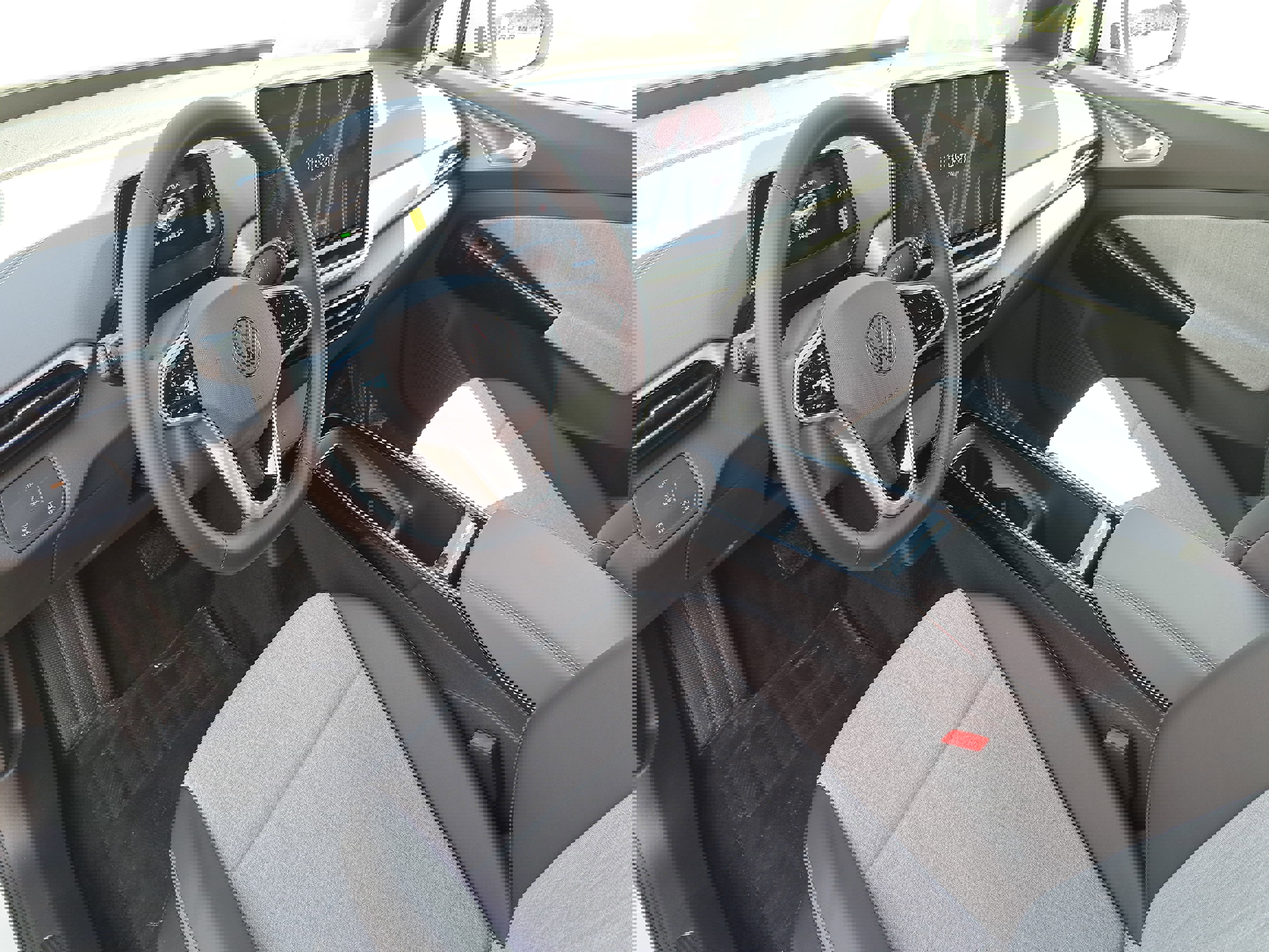 New 2026 Volkswagen ID.4 Pro image 16