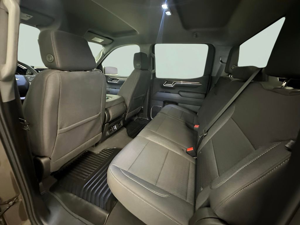 Certified 2024 Chevrolet Silverado 1500 LT image 23