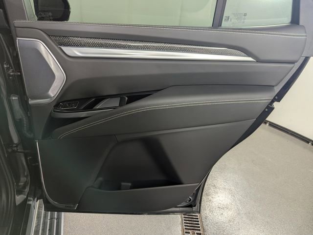 Used 2025 Cadillac Escalade V w/ LPO, Floor Liner Package image 20