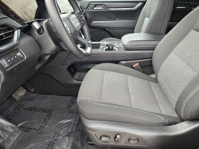 Used 2025 GMC Acadia Elevation AWD/4WD image 12
