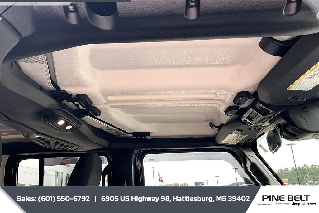 Used 2024 Jeep Wrangler Sport S image 16