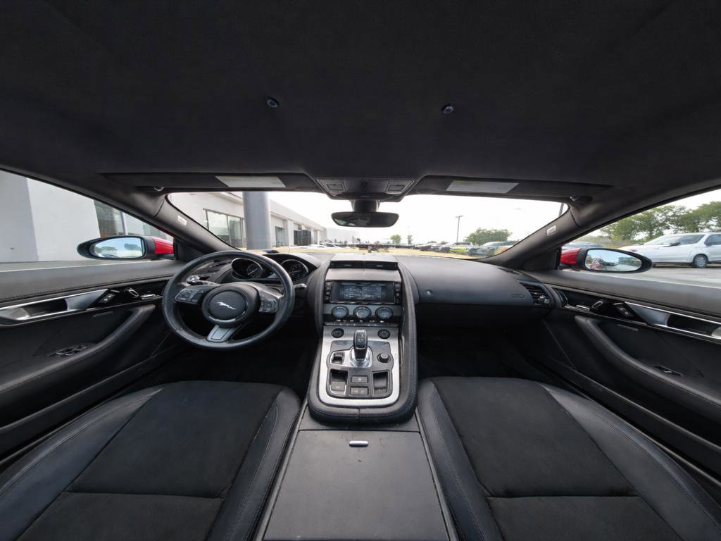 Used 2017 Jaguar F-TYPE Coupe RWD image 15