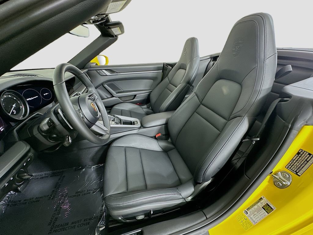 Used 2022 Porsche 911 Carrera image 22