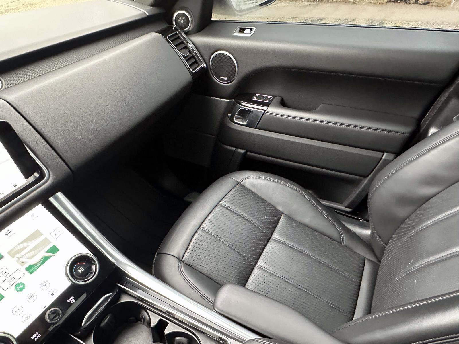 Used 2021 Land Rover Range Rover Sport HSE Silver Edition image 27