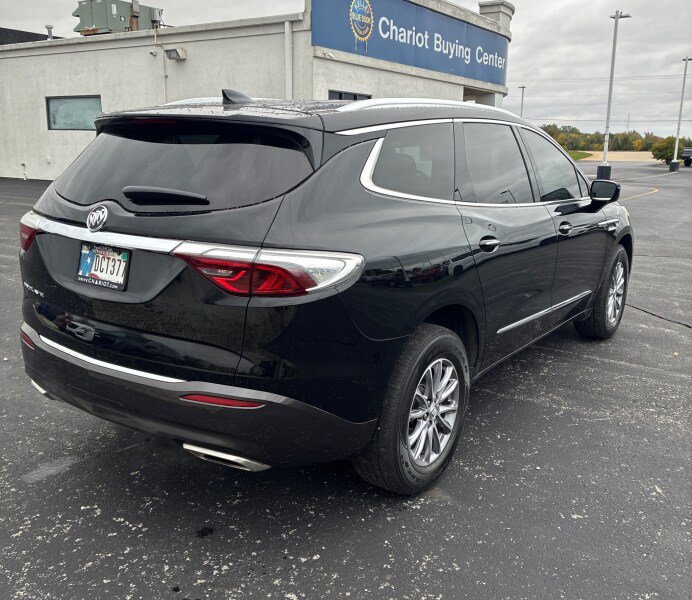 Used 2024 Buick Enclave Essence w/ LPO, Floor Liner Package FWD image 3