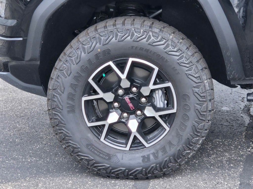 New 2026 GMC Canyon AT4X AWD/4WD image 28