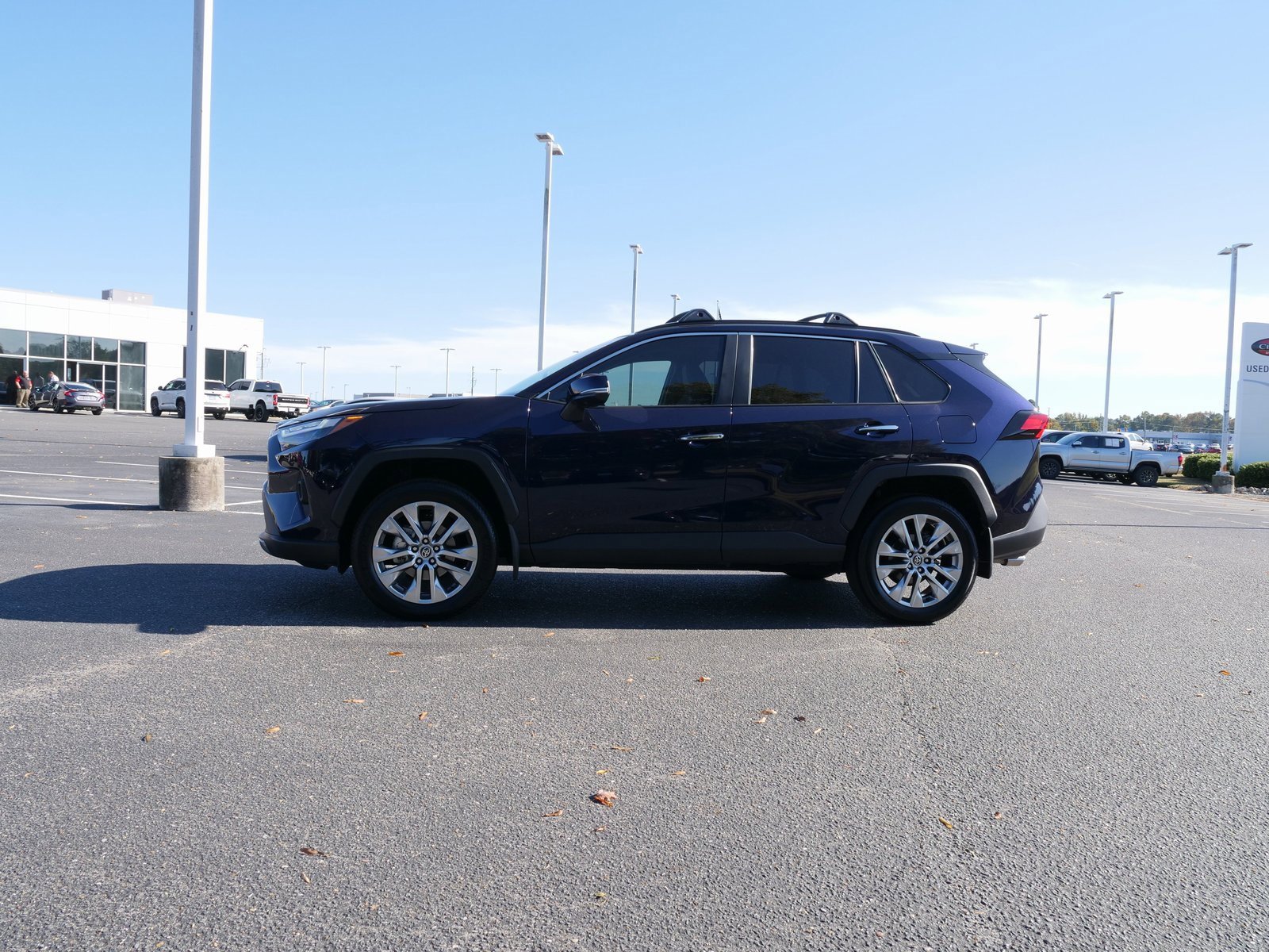 Used 2025 Toyota RAV4 Limited image 5