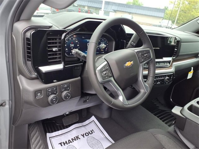New 2026 Chevrolet Silverado 1500 LT w/ Z71 Off-Road Package image 7