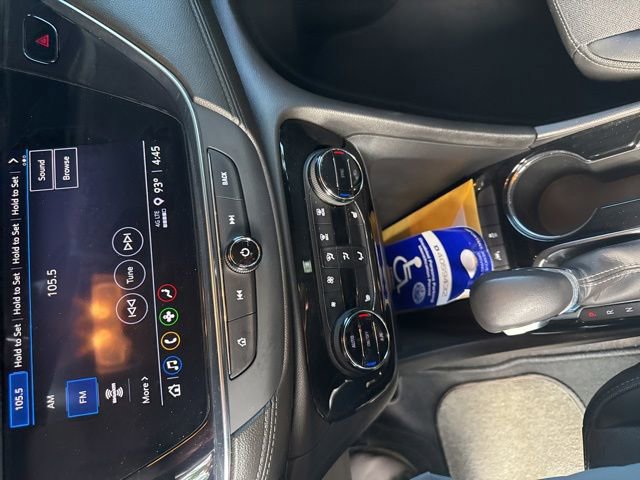 Used 2021 Buick Encore GX Select FWD image 3