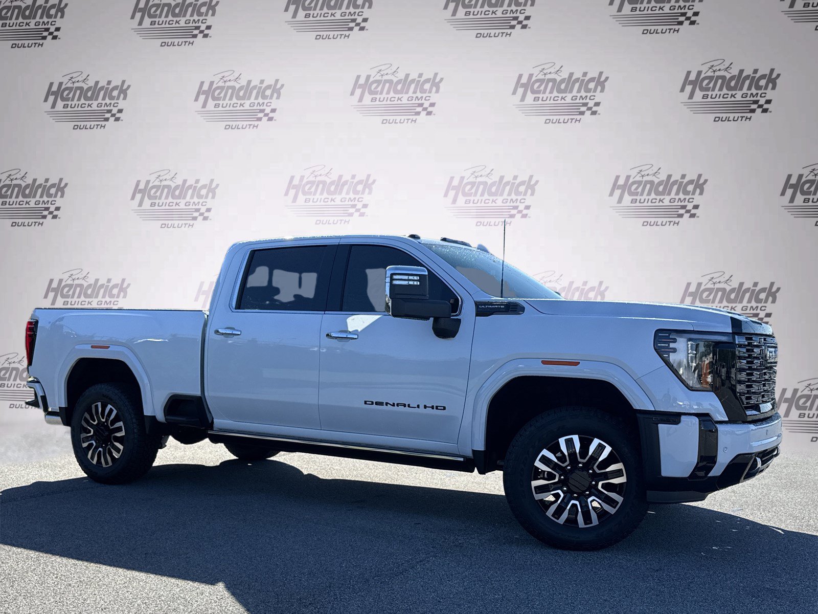 New 2026 GMC Sierra 2500 Denali Ultimate w/ LPO, Black Badging Package AWD/4WD image 2