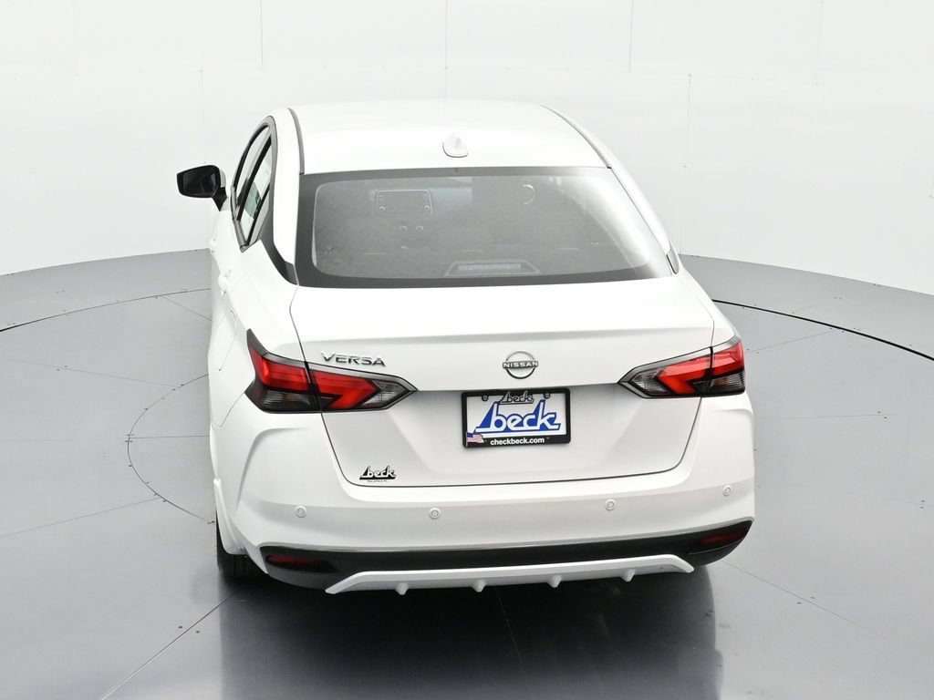 New 2025 Nissan Versa SV w/ Trunk Package FWD image 28