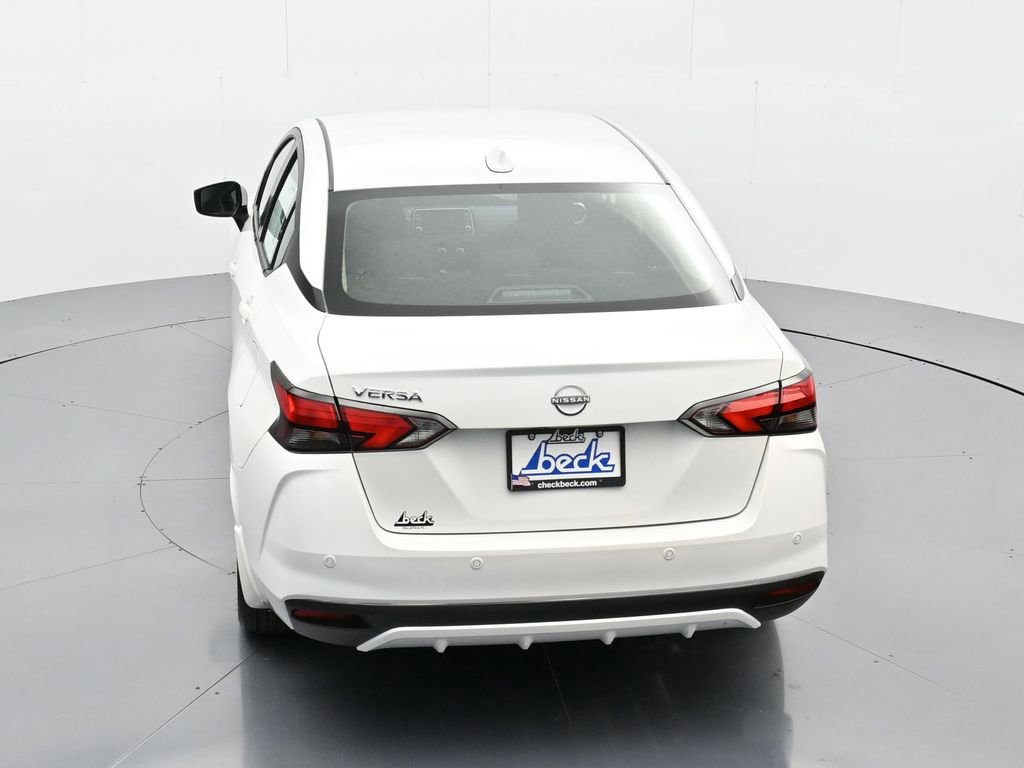 New 2025 Nissan Versa SV w/ Trunk Package FWD image 28