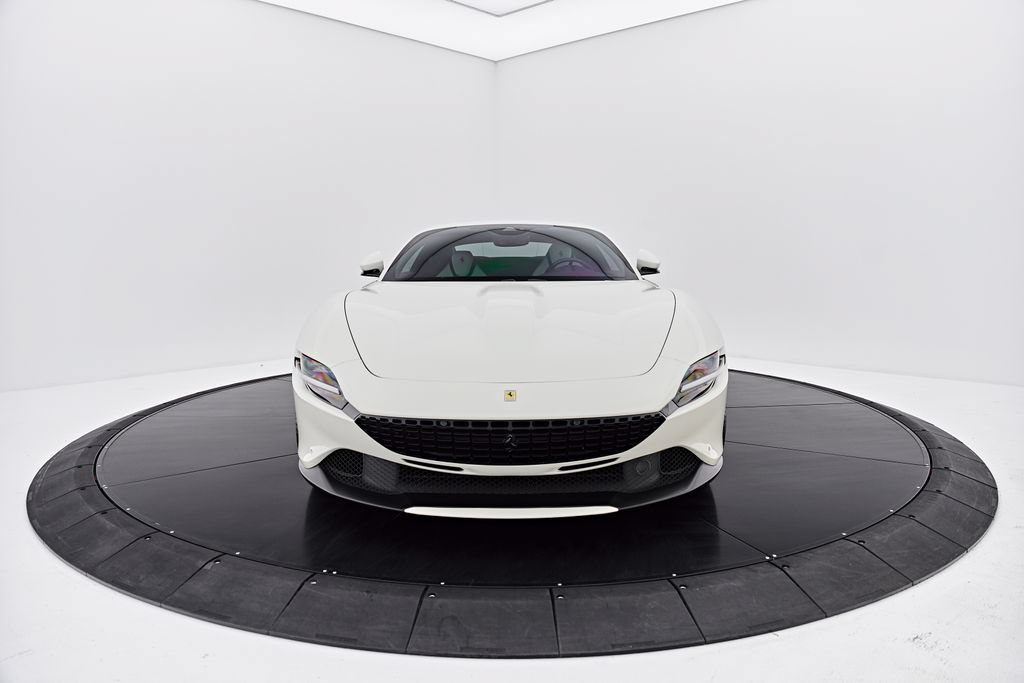 Used 2022 Ferrari Roma RWD image 18