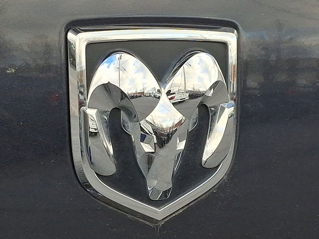 Used 2013 RAM 2500 Laramie w/ Convenience Group image 35