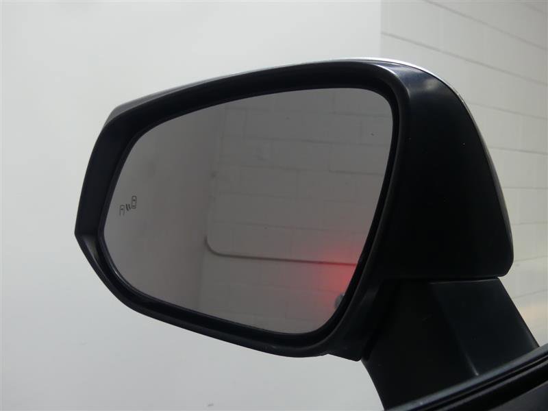 Used 2019 Toyota RAV4 XLE w/ Convenience Package image 14