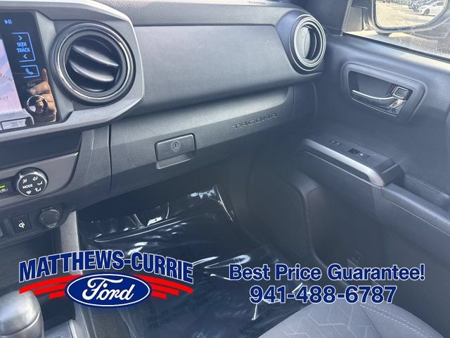 Used 2019 Toyota Tacoma TRD Sport w/ Technology Package AWD/4WD image 25