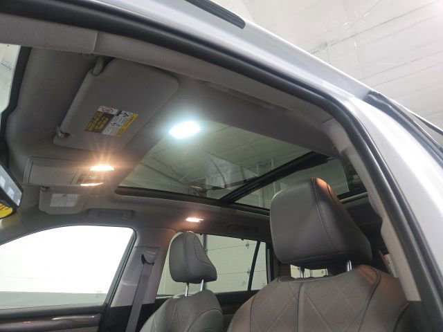 Used 2023 Toyota Highlander Platinum image 17