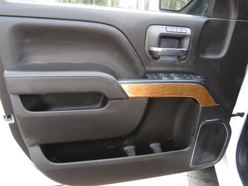 Used 2018 Chevrolet Silverado 1500 LTZ image 9