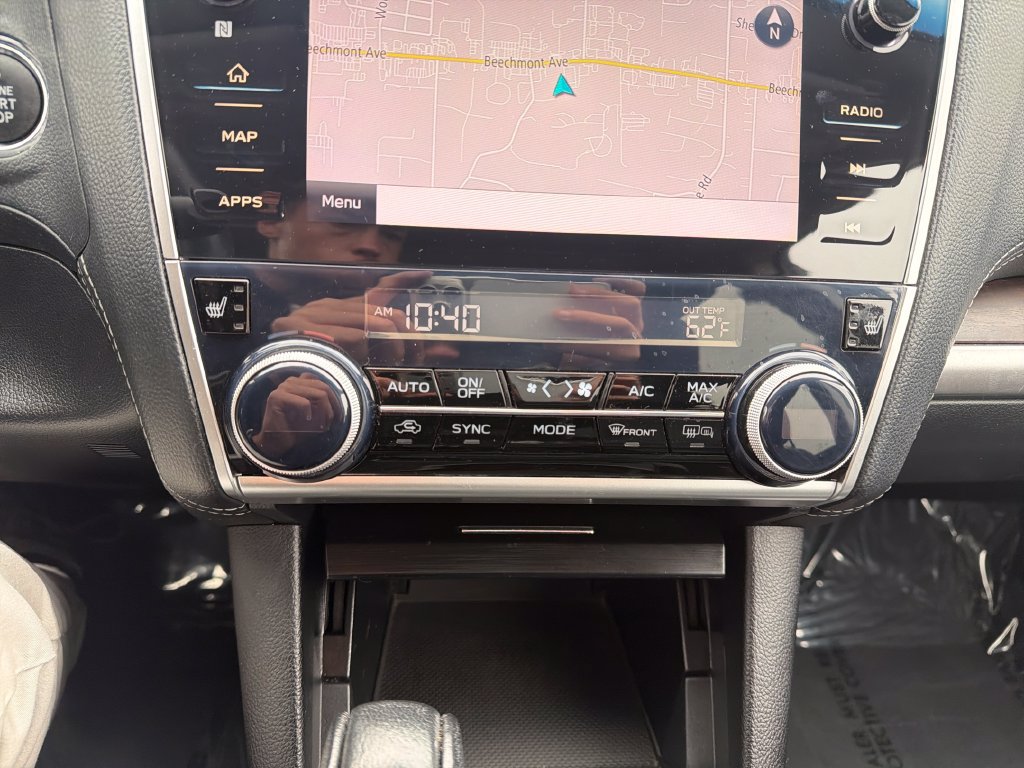 Used 2018 Subaru Outback 2.5i Limited AWD/4WD image 16