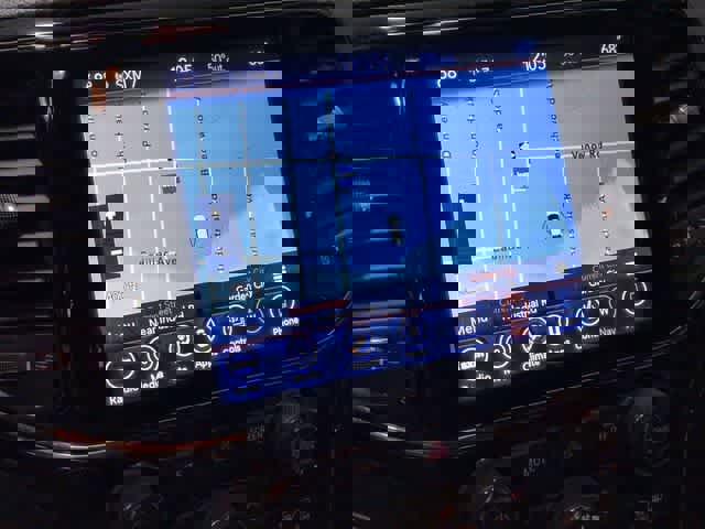 Used 2019 Jeep Grand Cherokee Limited X image 29