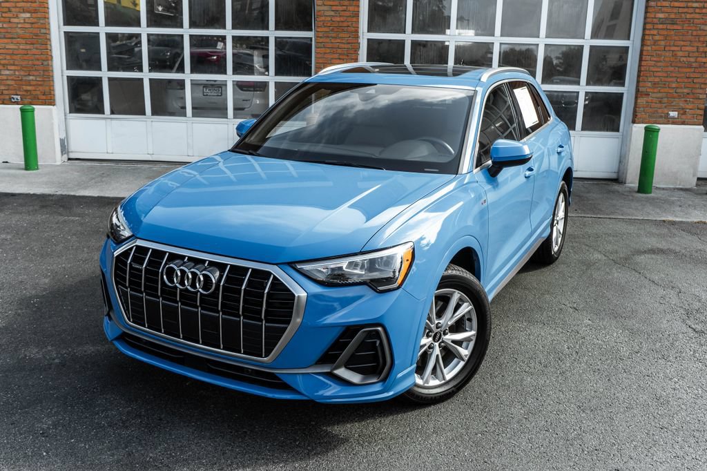 Used 2022 Audi Q3 2.0T Premium AWD/4WD image 2