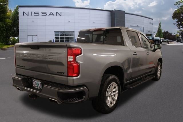 Used 2022 Chevrolet Silverado 1500 RST AWD/4WD image 2