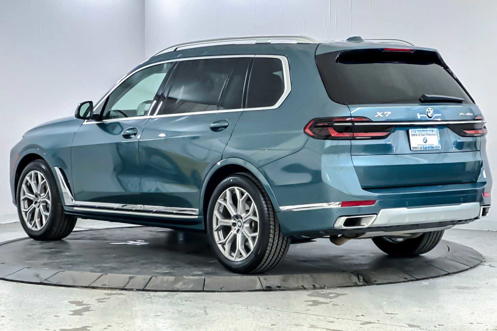 Used 2024 BMW X7 xDrive40i image 6
